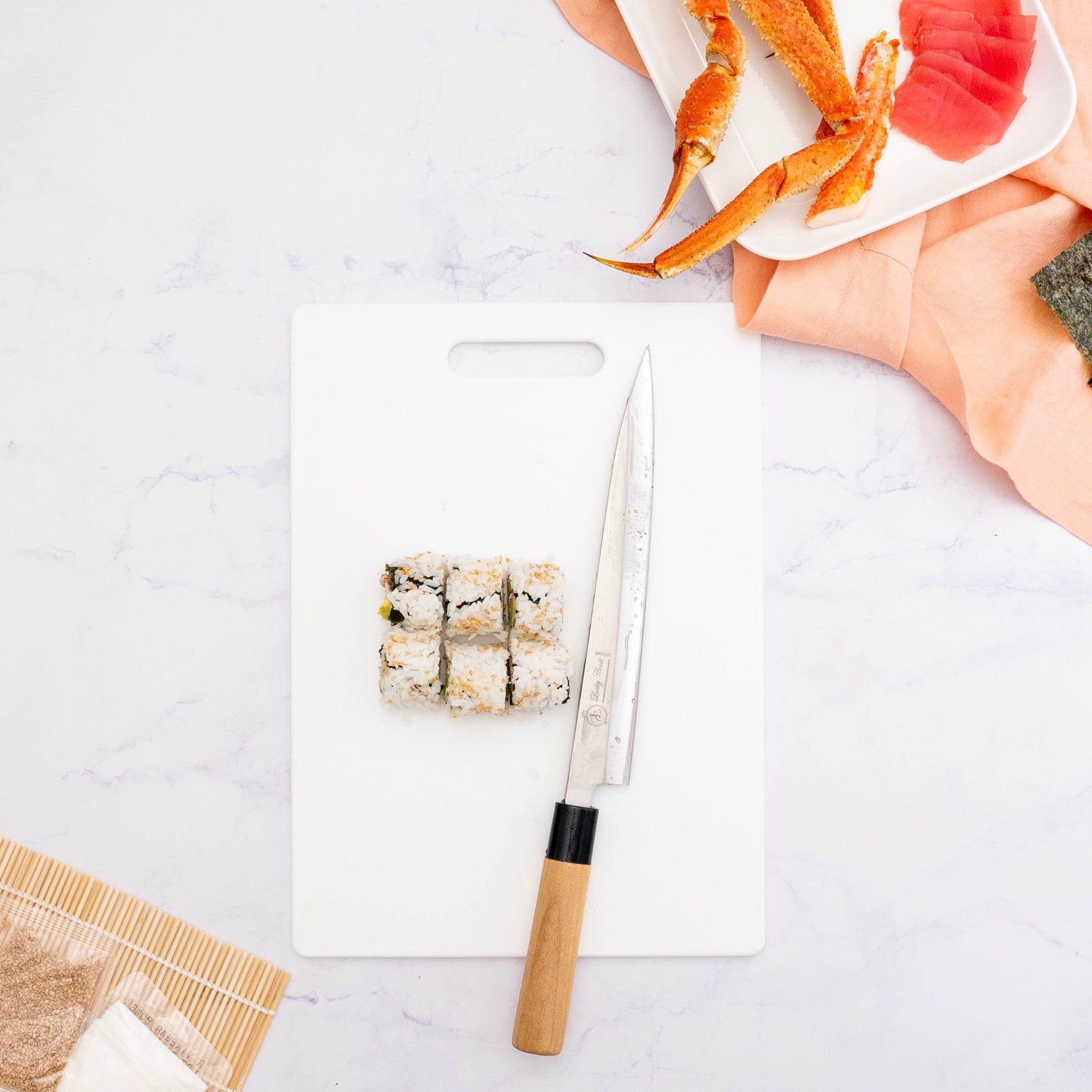  Global Grub DIY Sushi Making Kit - Sushi Kit Includes Sushi  Rice, Nori Sushi Seaweed, Rice Vinegar Powder, Sesame Seeds, Wasabi Powder,  Bamboo Sushi Rolling Mat, Instructions, Makes 48 Pieces 