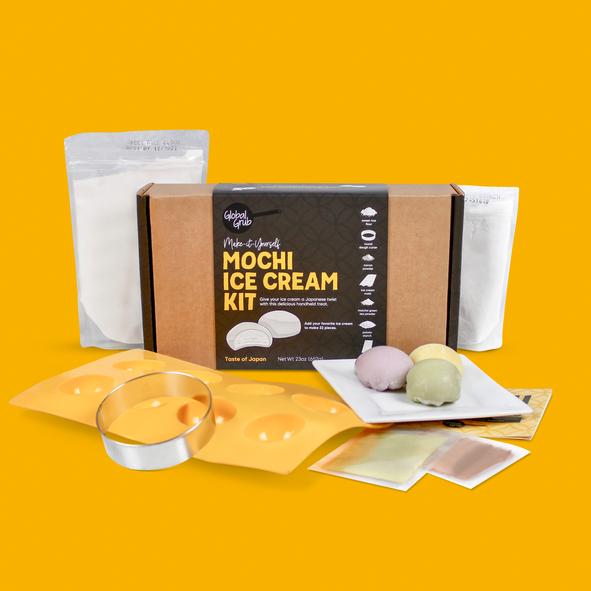 Mochi Kit includes sweet rice flour, potato starch, cocoa, green tea, ice cream mold, dough cutter, cooking instructions